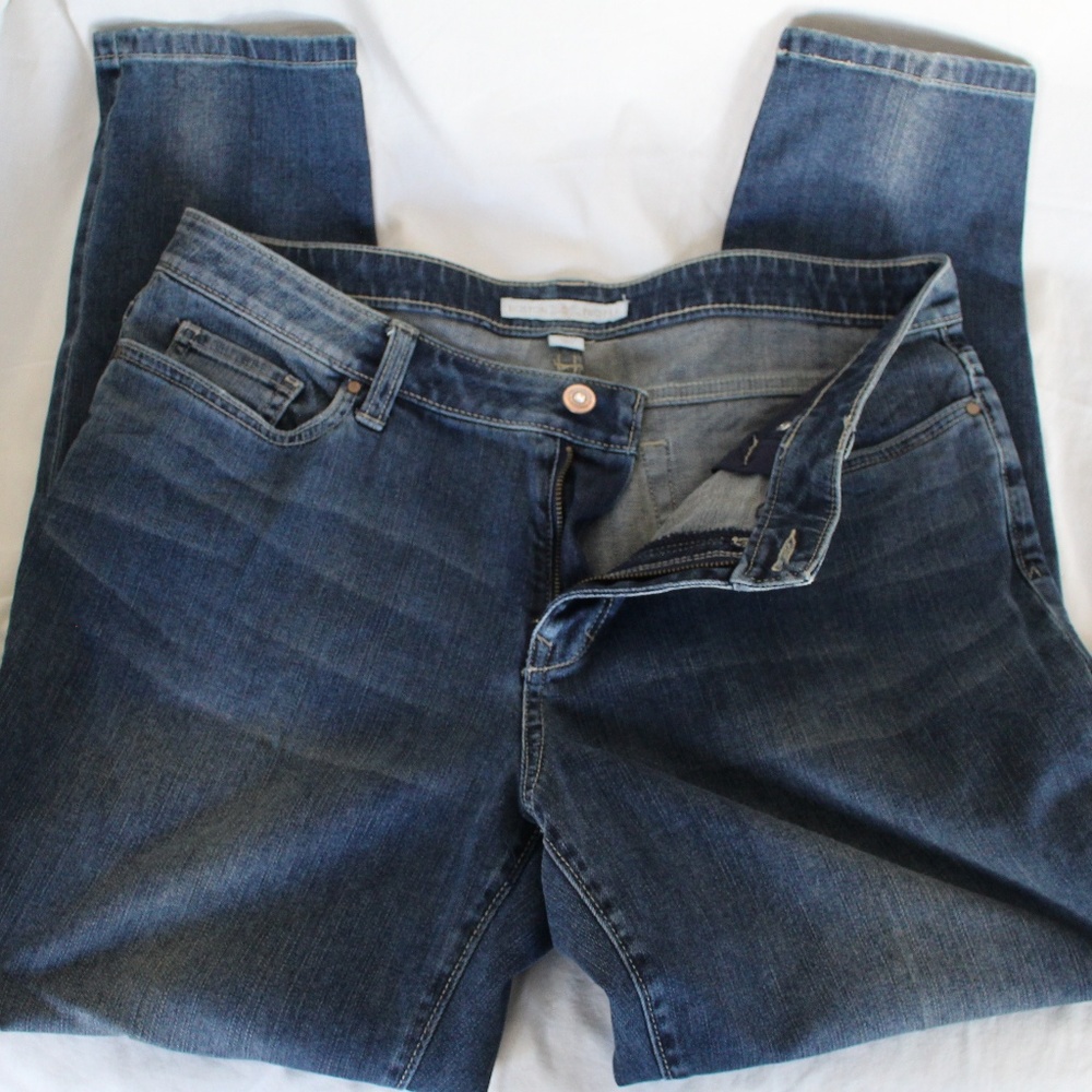 Boston Proper Stretchy Jeans